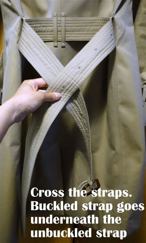 burberry trench coat belt knot.